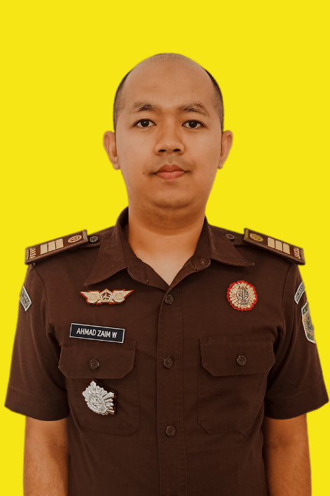 Foto AHMAD ZAIM WAHYUDI SH MH Kuning