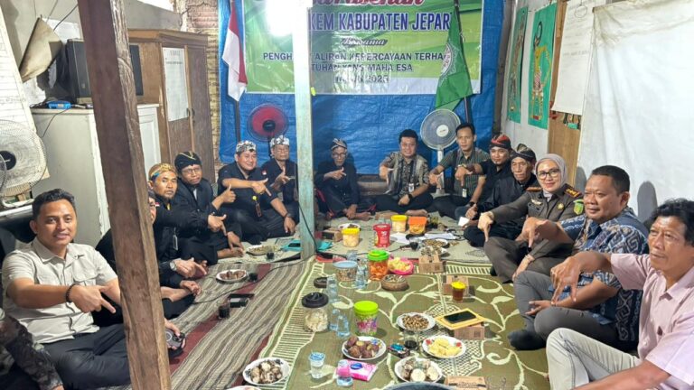 WhatsApp Image 2025-10-21 at 15.37.04